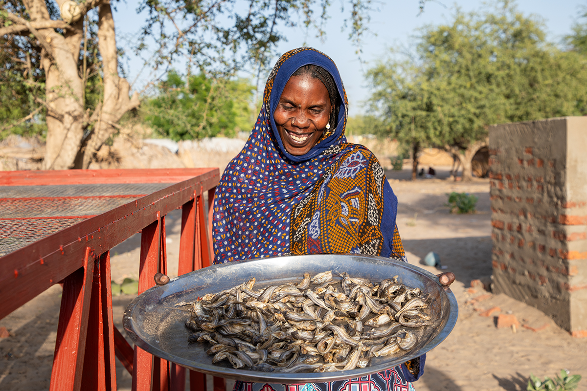 Hawa Abakebir (35) is the president of her fishing group in Bassa Bol, Lac Province, Chad. (Photo: Eugene Ikua/Concern Worldwide)