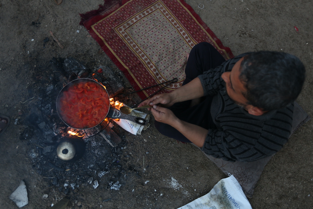 The southern governorates of Khan Younis, Rafah (pictured), and Deir al-Balah face a risk of famine before July 2024. (Photo: CESVI)