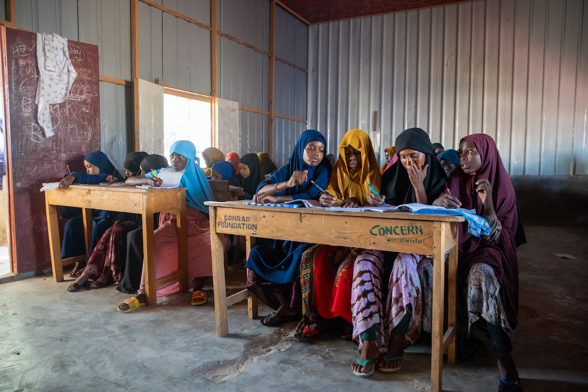 Students attending classes at Jalaqsan School. (Photo: Mustafa Saeed/Concern Worldwide)