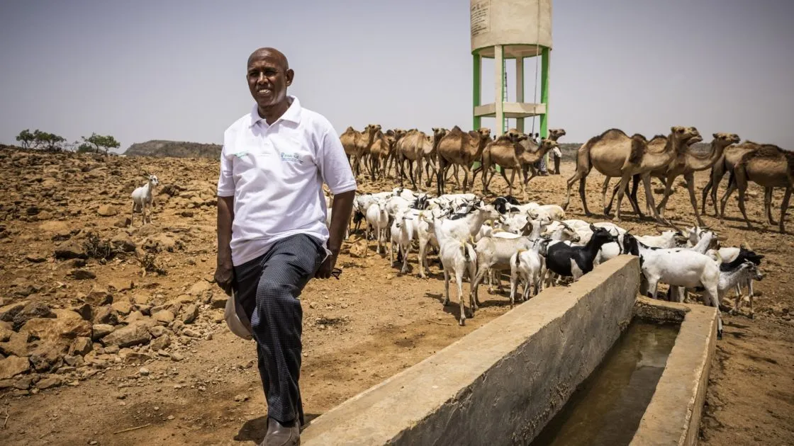 Mubarak Mohamed, Concern Somalia's Programs and Coordination Manager, in the water project in Dhidhid, Borama District Awdal in Somaliland